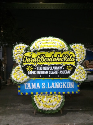 Papan Bunga Duka di Pelepat